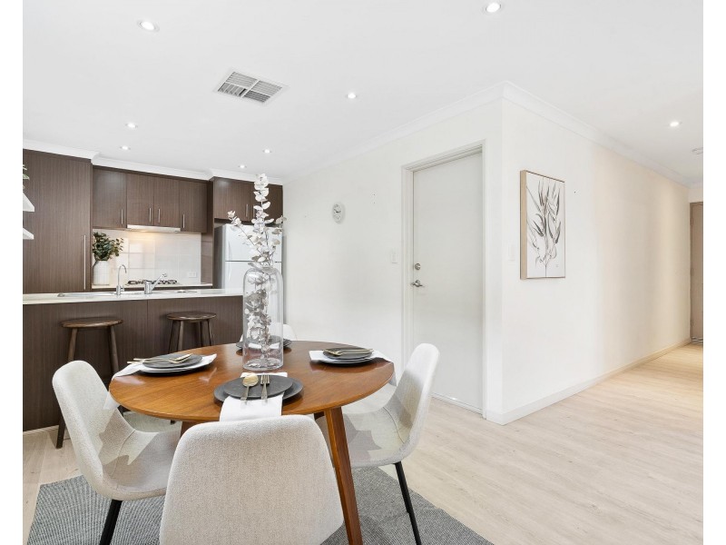 8/3 Spring Avenue, Midland WA 6056