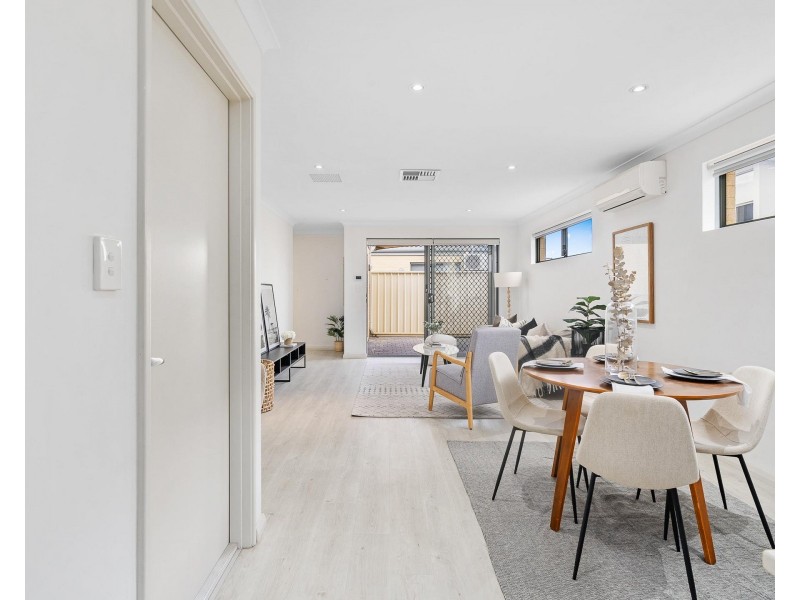 8/3 Spring Avenue, Midland WA 6056
