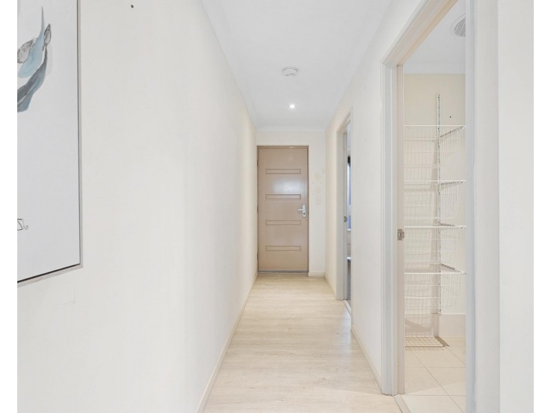 8/3 Spring Avenue, Midland WA 6056