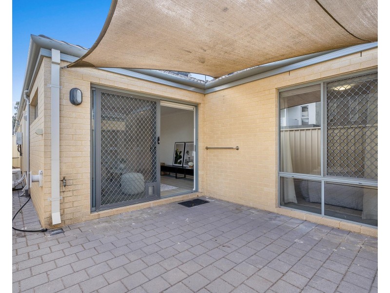 8/3 Spring Avenue, Midland WA 6056