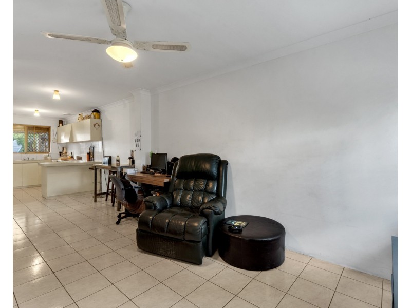 3/3 Park Road, Midvale WA 6056