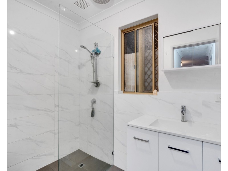 3/3 Park Road, Midvale WA 6056