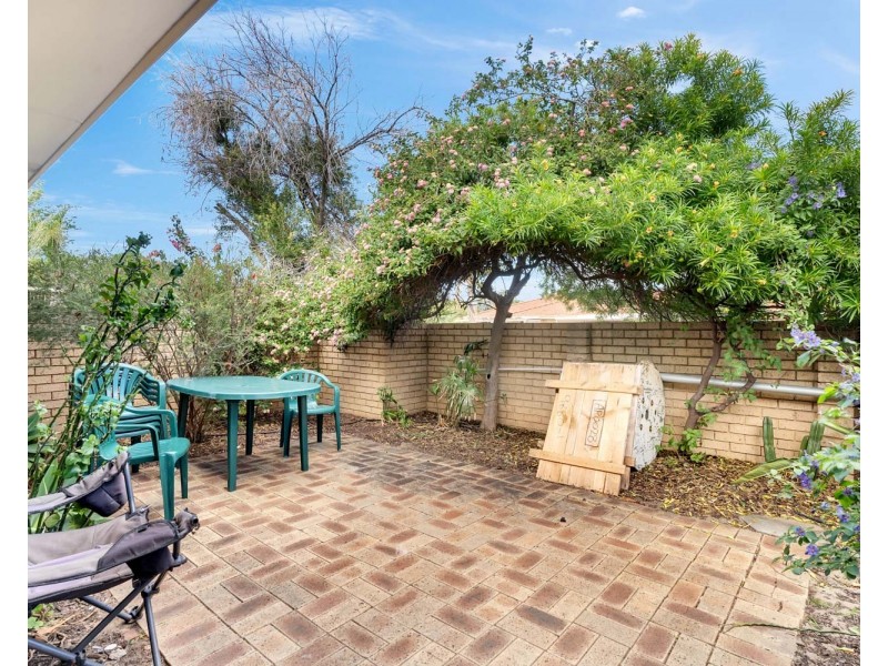 3/3 Park Road, Midvale WA 6056