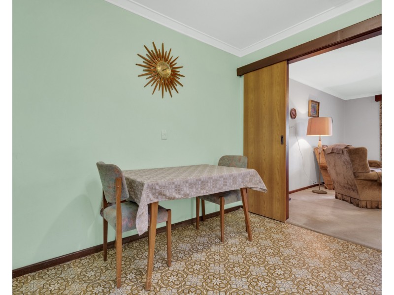 32 Danbury Crescent, Girrawheen WA 6064