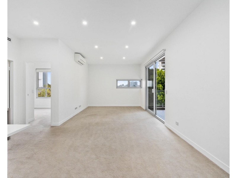 34/8 Hawksburn Road, Rivervale WA 6103