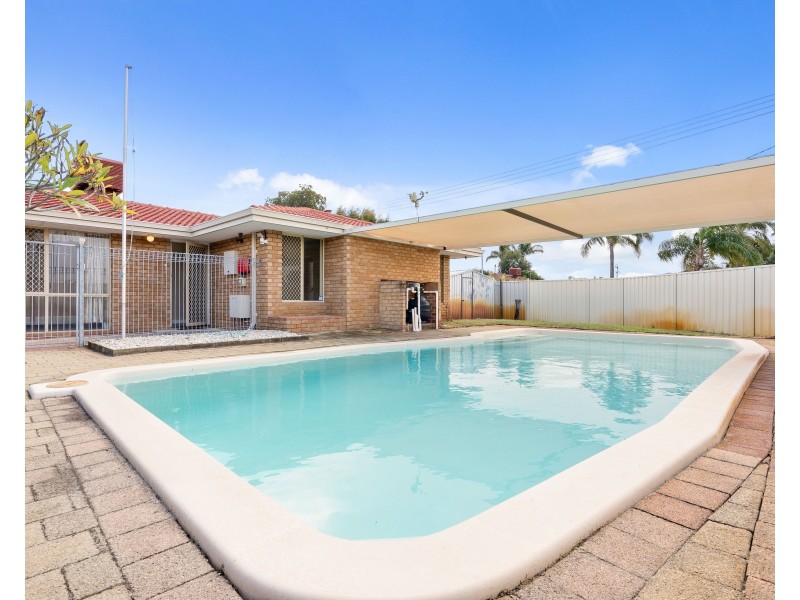 2 MURRAY COURT, Beechboro WA 6063