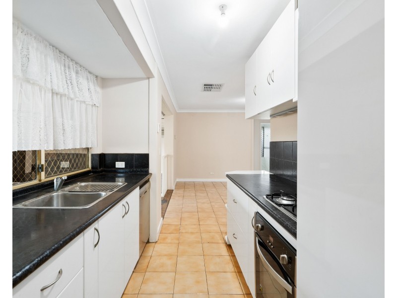 2 MURRAY COURT, Beechboro WA 6063
