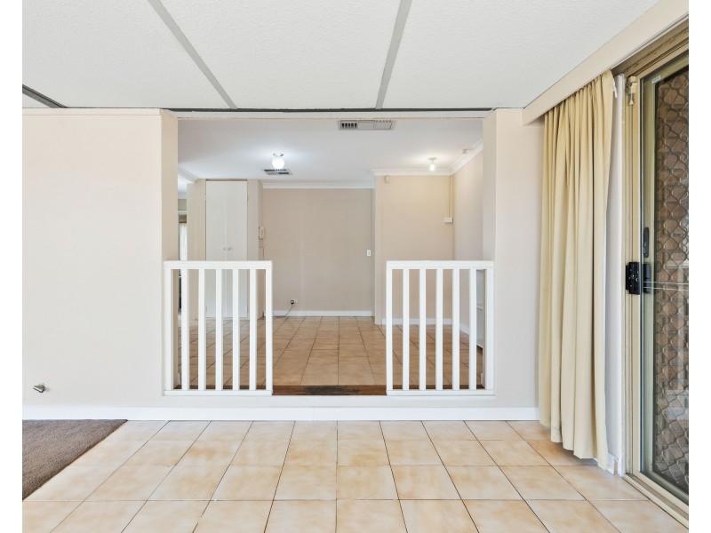 2 MURRAY COURT, Beechboro WA 6063