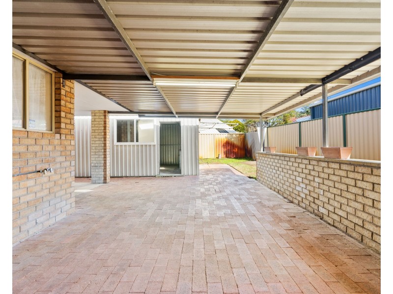 2 MURRAY COURT, Beechboro WA 6063