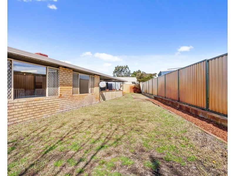 2 MURRAY COURT, Beechboro WA 6063
