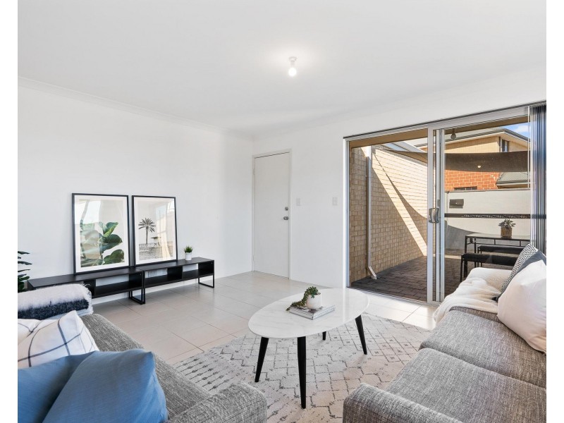 45 PINEROO TERRACE, Ellenbrook WA 6069