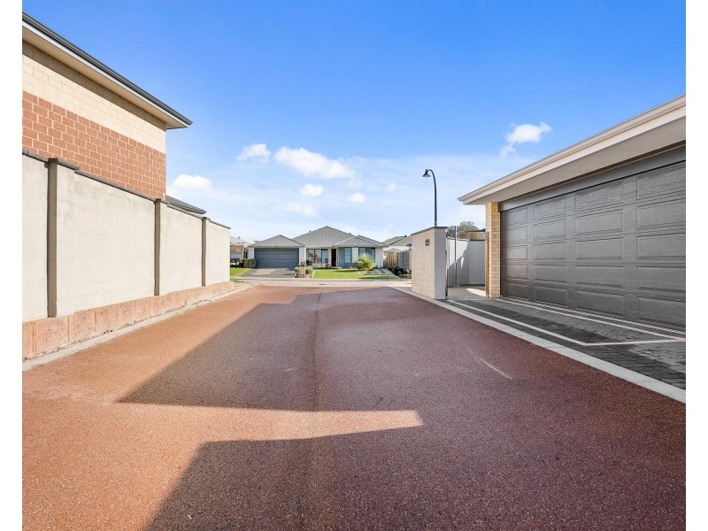 45 PINEROO TERRACE, Ellenbrook WA 6069