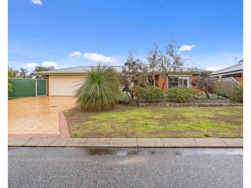 11 RAWLINNA HEIGHTS, Ballajura WA 6066