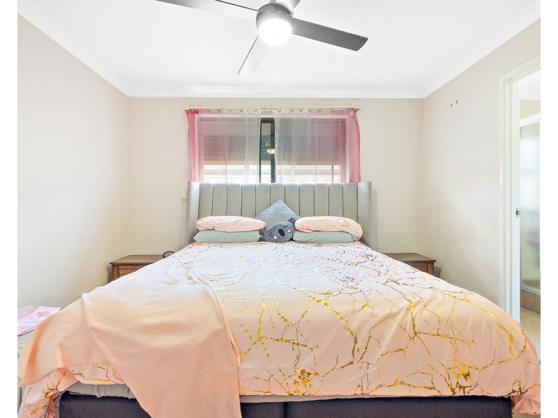 8 DURANT WAY, Ellenbrook WA 6069
