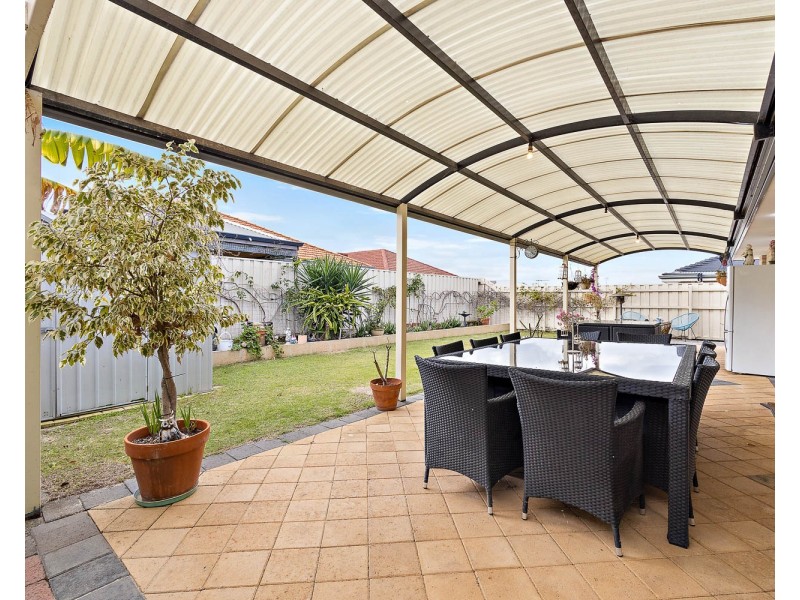 8 DURANT WAY, Ellenbrook WA 6069