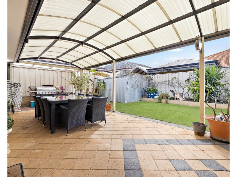 8 DURANT WAY, Ellenbrook WA 6069