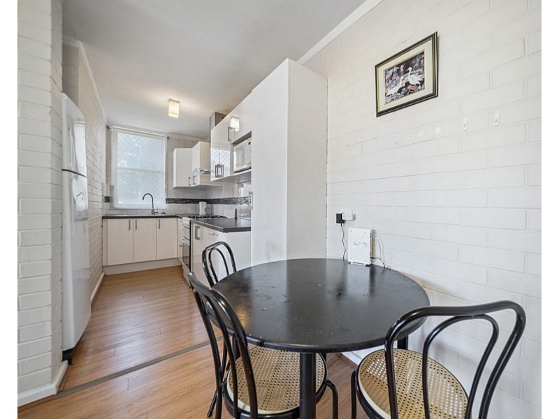 Unit 2/38-42 Waterloo Crescent, East Perth WA 6004