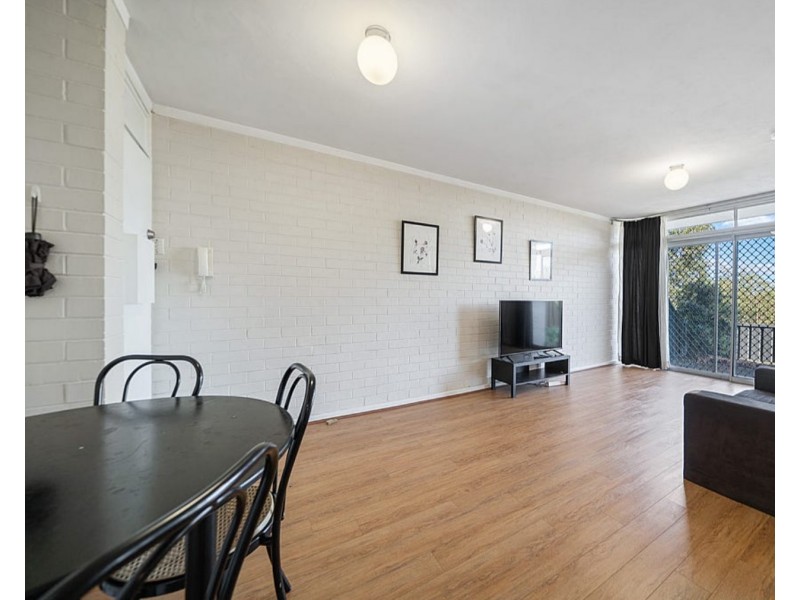 Unit 2/38-42 Waterloo Crescent, East Perth WA 6004