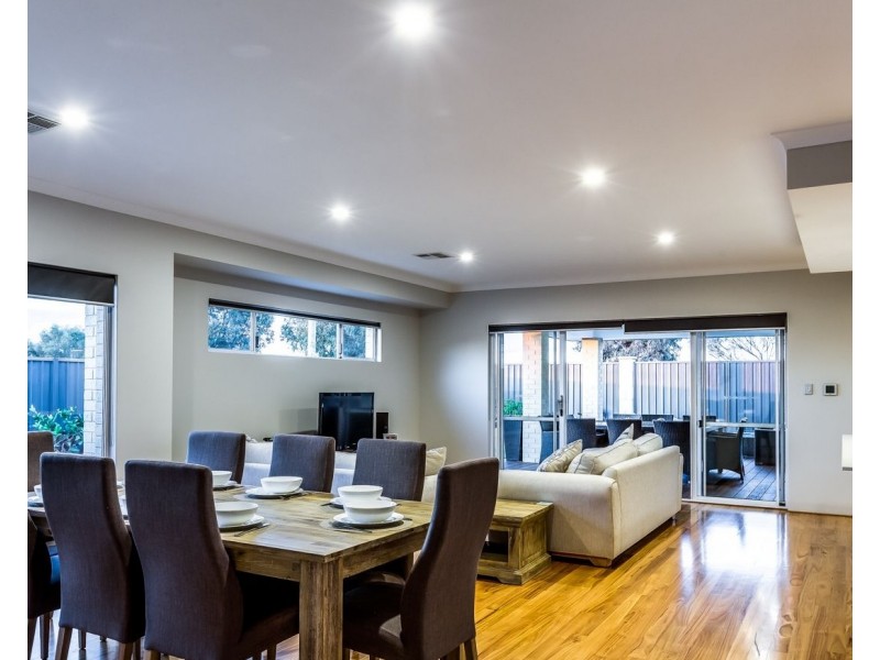 39 Limetta Grove, Landsdale WA 6065