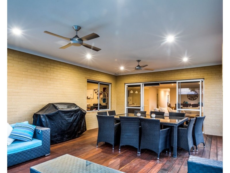 39 Limetta Grove, Landsdale WA 6065