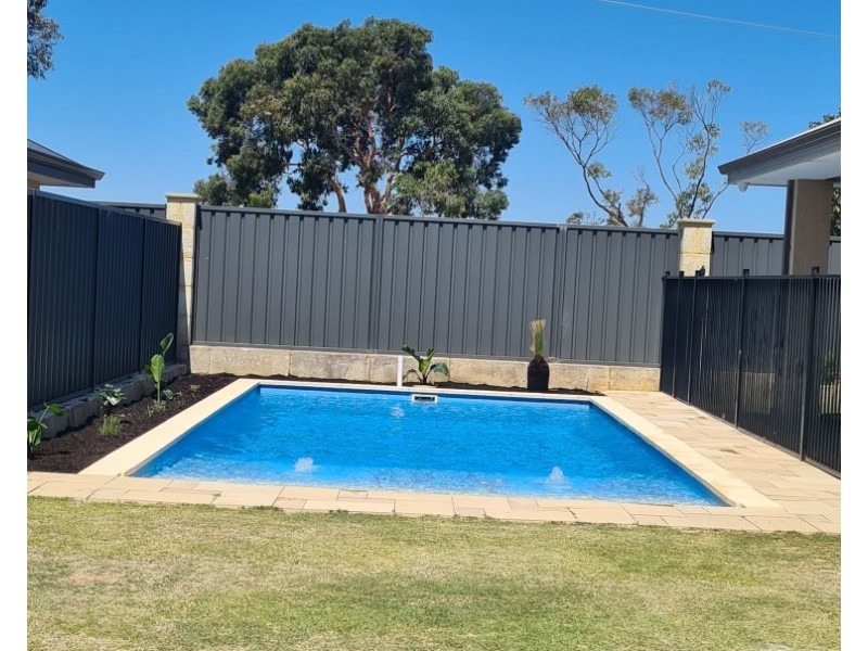 39 Limetta Grove, Landsdale WA 6065