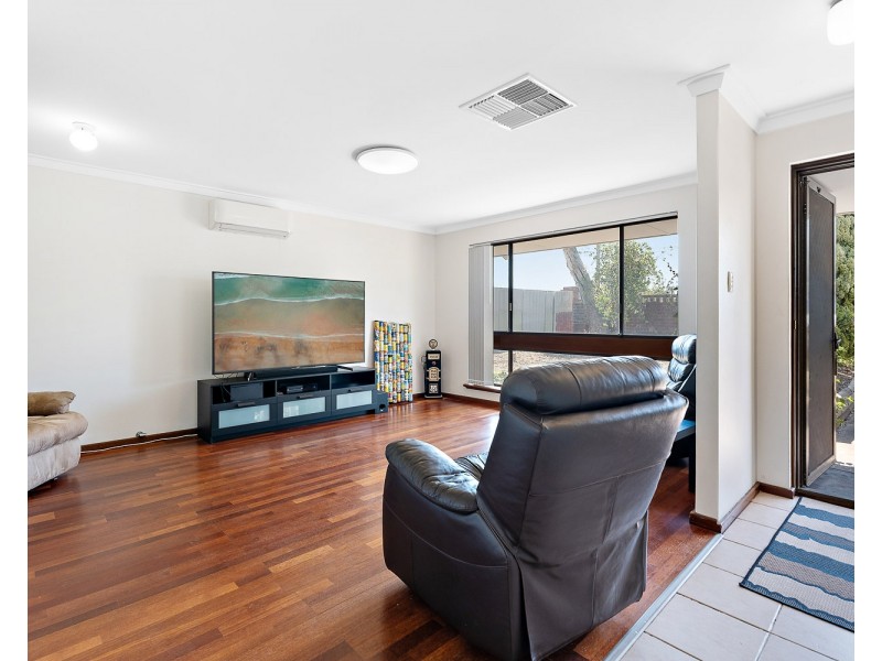 11 BLACKMORE AVENUE, Girrawheen WA 6064