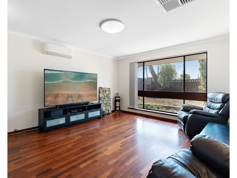 11 BLACKMORE AVENUE, Girrawheen WA 6064