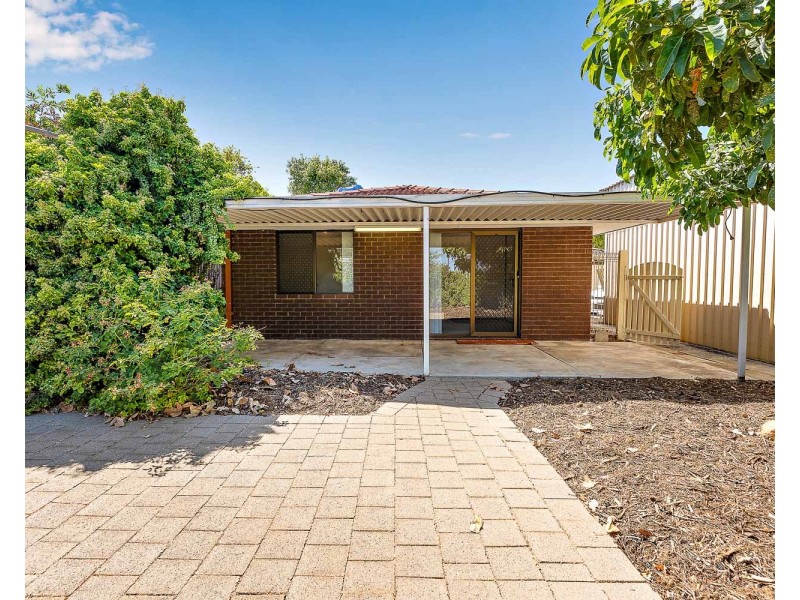 11 BLACKMORE AVENUE, Girrawheen WA 6064