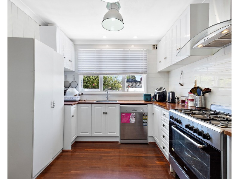 37 CASSERLEY AVENUE, Girrawheen WA 6064