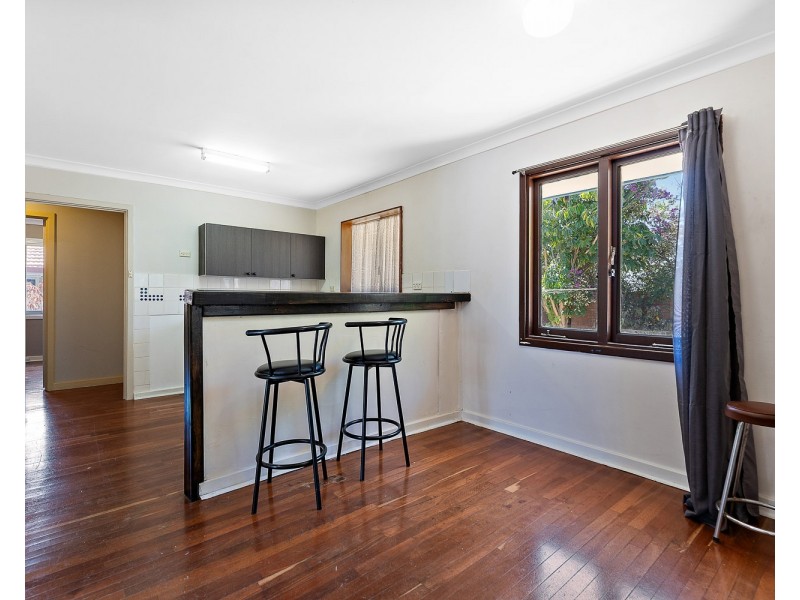 136 MARANGAROO DRIVE, Girrawheen WA 6064