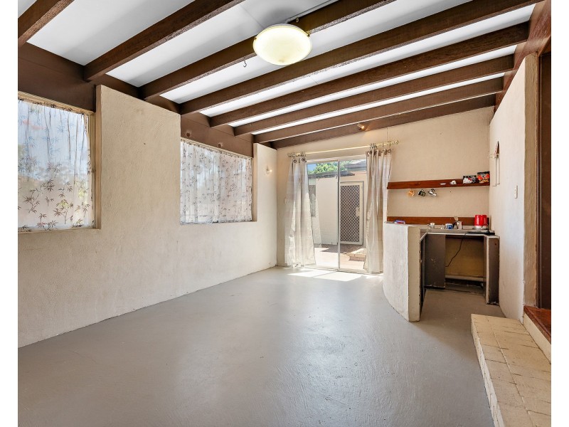 136 MARANGAROO DRIVE, Girrawheen WA 6064