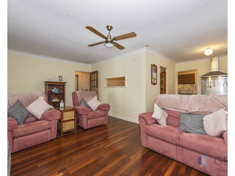 38 SALCOTT ROAD, Girrawheen WA 6064