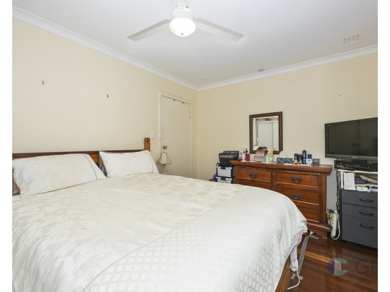 38 SALCOTT ROAD, Girrawheen WA 6064