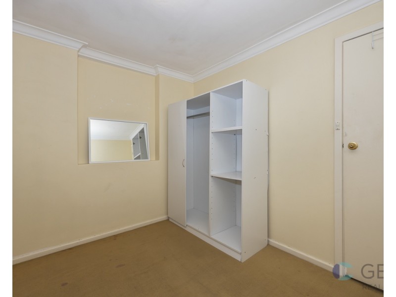 38 SALCOTT ROAD, Girrawheen WA 6064