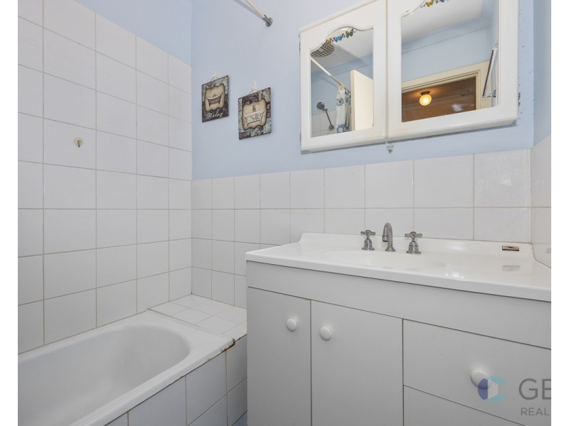 38 SALCOTT ROAD, Girrawheen WA 6064