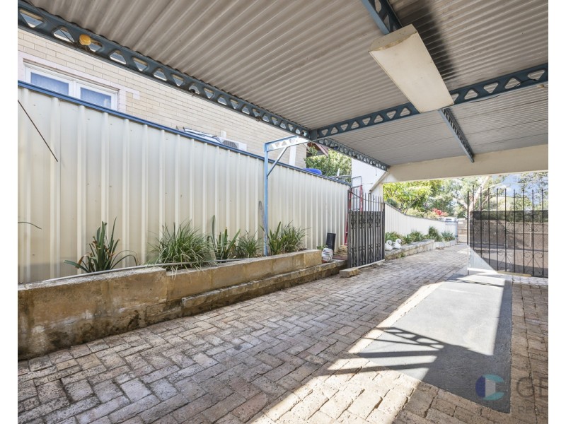 38 SALCOTT ROAD, Girrawheen WA 6064