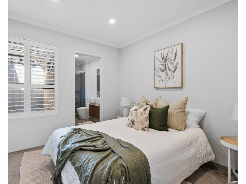 47B CHICHESTER WAY, Nollamara WA 6061