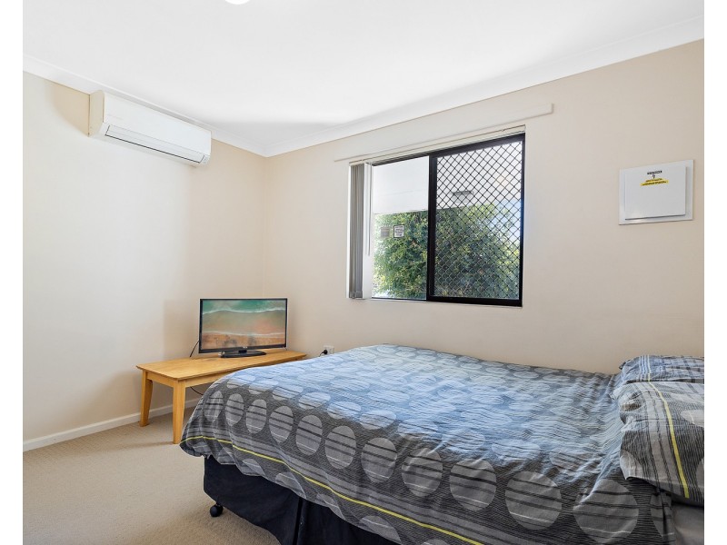 18B RODING COURT, Girrawheen WA 6064