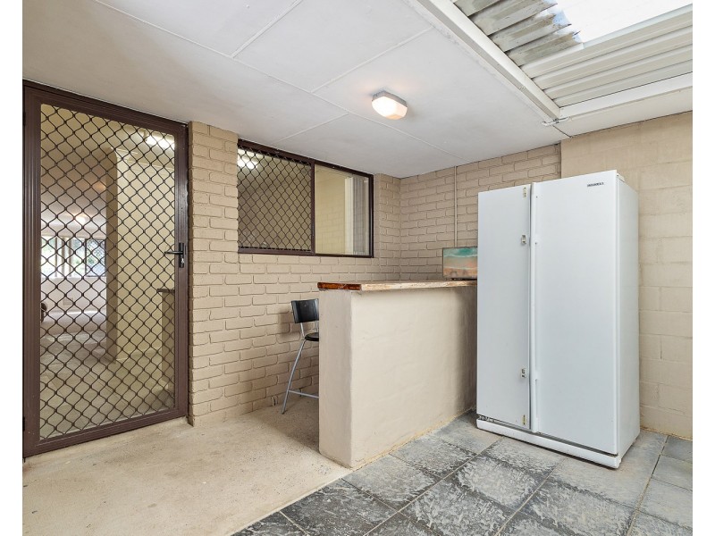 18B RODING COURT, Girrawheen WA 6064