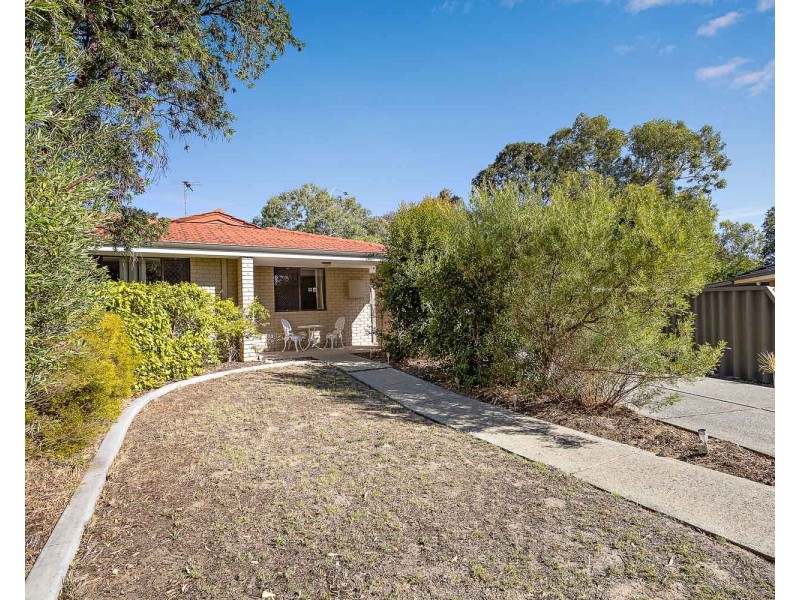18B RODING COURT, Girrawheen WA 6064