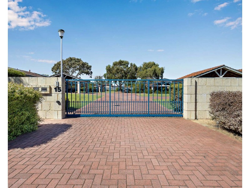 2/15 WESTBROOK WAY, Girrawheen WA 6064