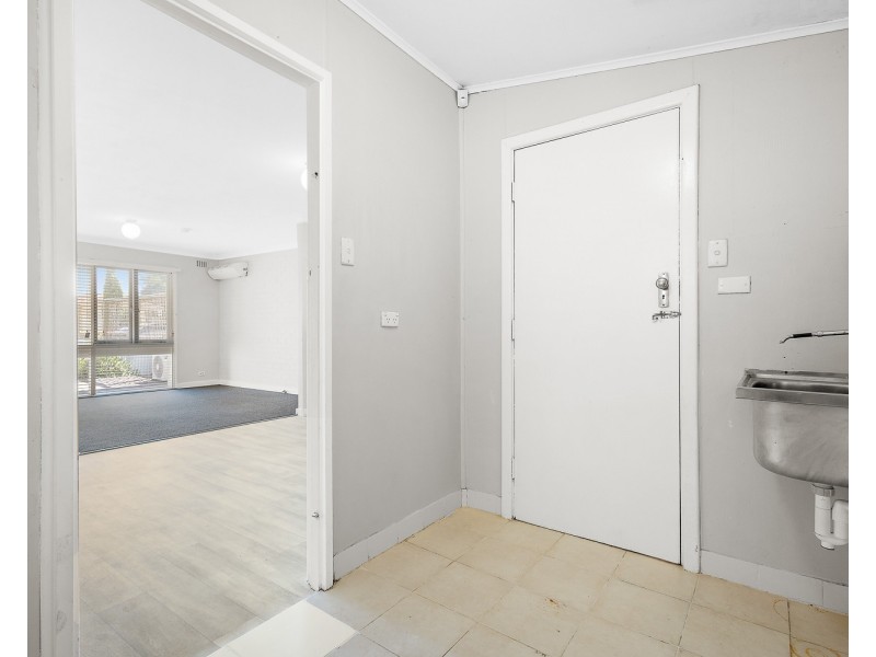 8B GOLDERS WAY, Girrawheen WA 6064