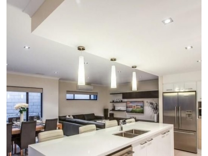 46 HARDCASTLE AVENUE, Landsdale WA 6065