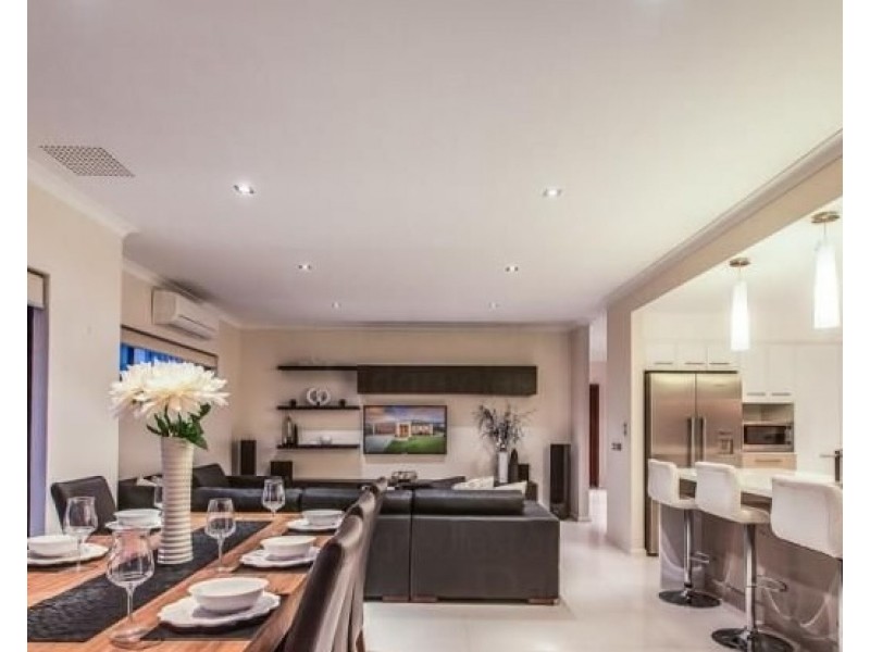 46 HARDCASTLE AVENUE, Landsdale WA 6065