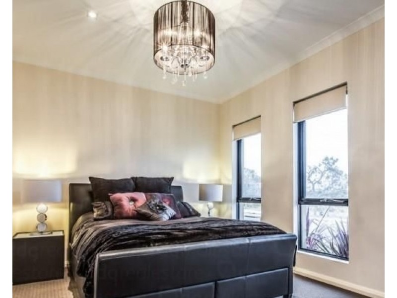 46 HARDCASTLE AVENUE, Landsdale WA 6065