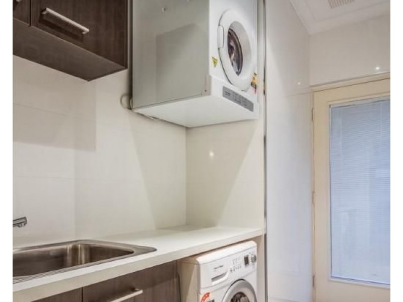 46 HARDCASTLE AVENUE, Landsdale WA 6065