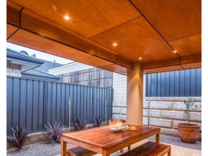 46 HARDCASTLE AVENUE, Landsdale WA 6065