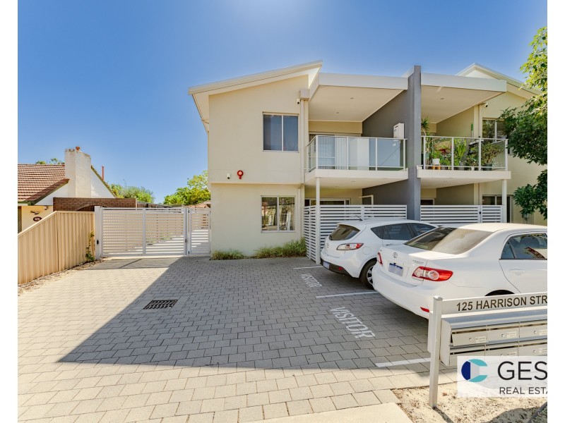 4/125 HARRISON STREET, Nollamara WA 6061
