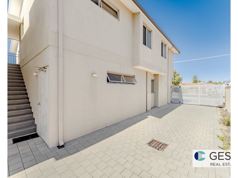 4/125 HARRISON STREET, Nollamara WA 6061