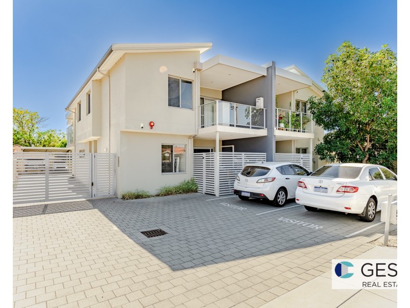 4/125 HARRISON STREET, Nollamara WA 6061